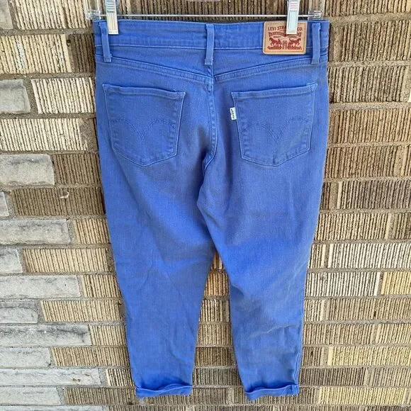 Women's Size 27 Levi's Stretch Dyed Blue Color Flooded Capri Ankle Jean Pants - Picture 8 of 8